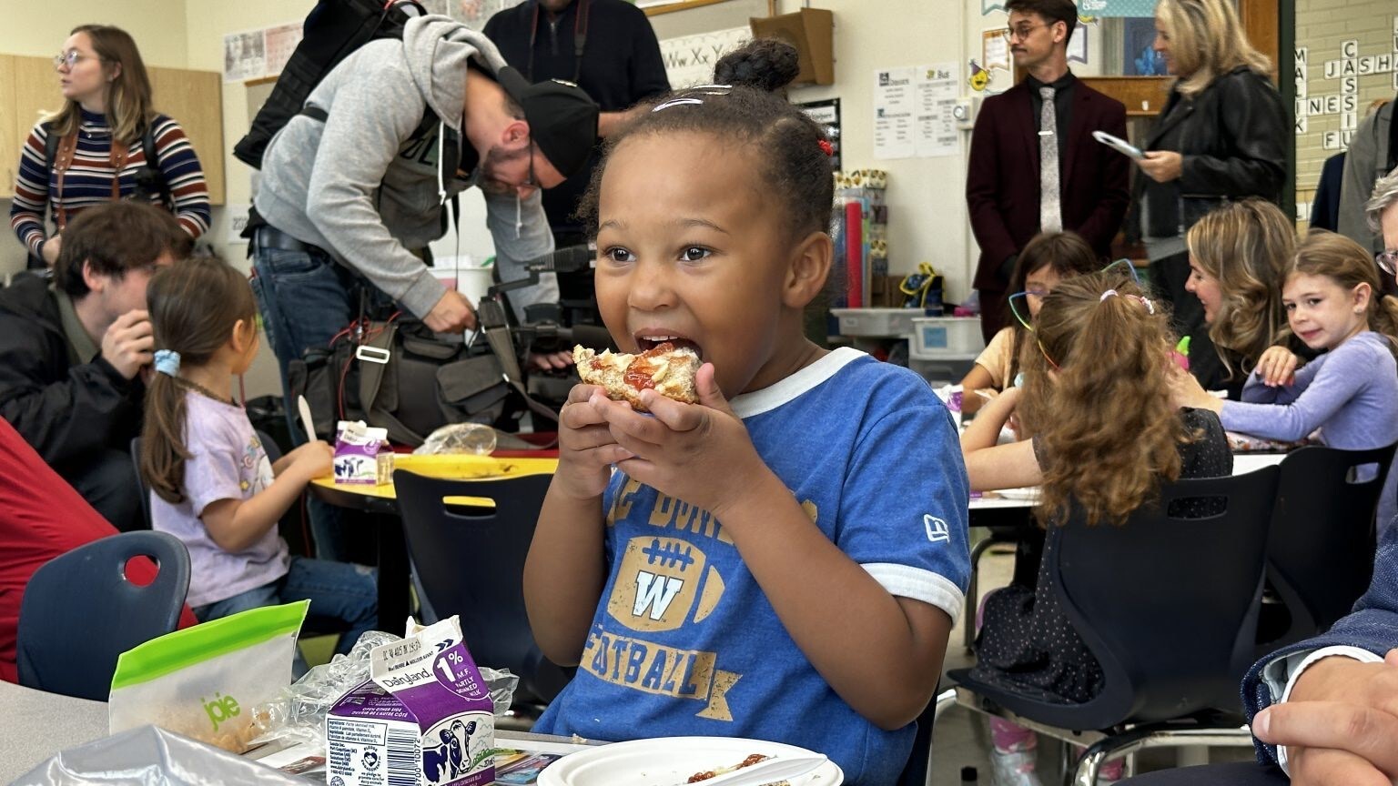 20,000 more children can be fed at school as Manitoba joins federal program