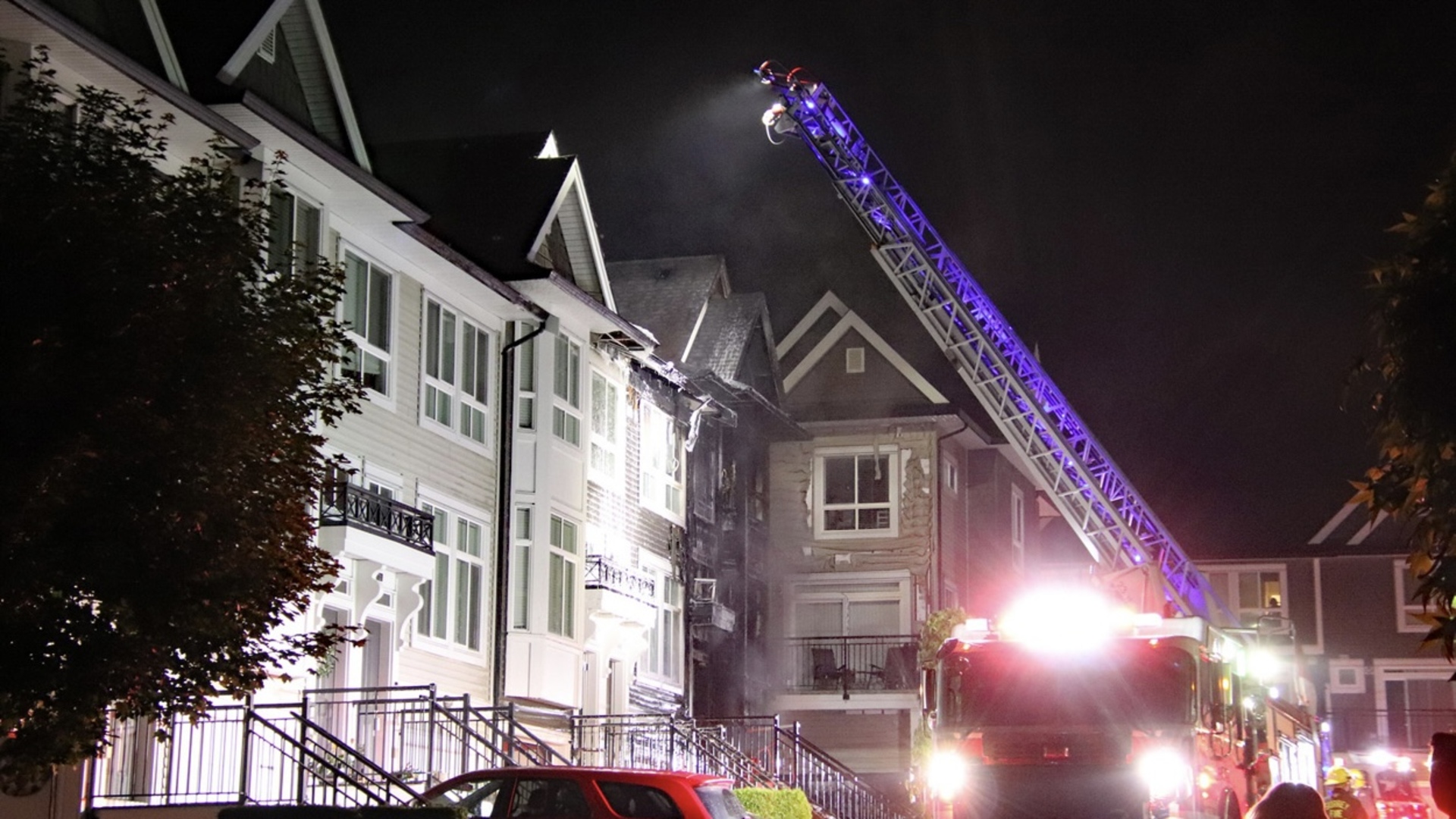 Residents from four units displaced following Surrey townhouse fire