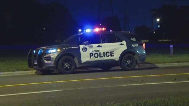 Two police officers injured in crash while responding to break-in