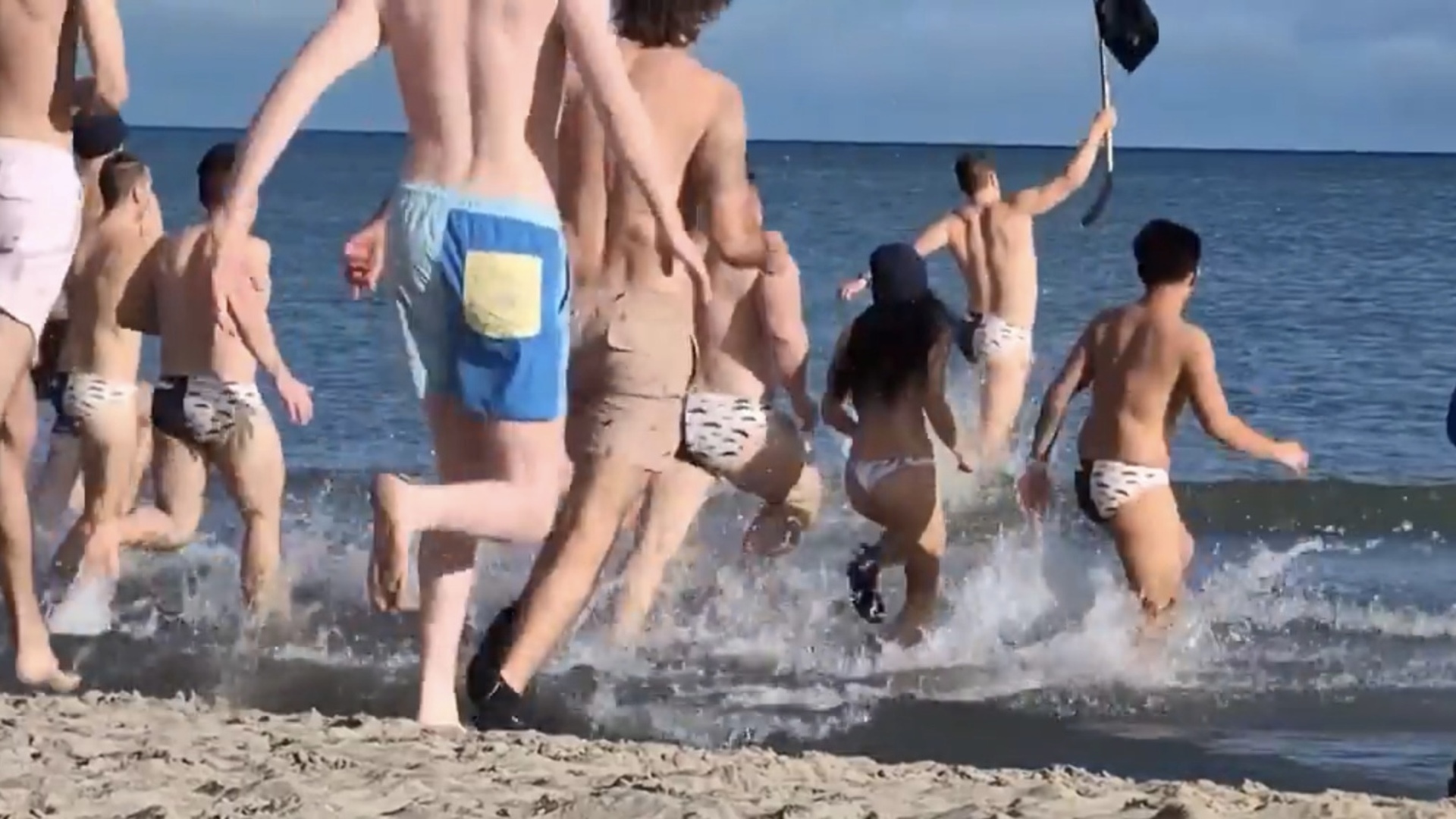 Polar dip for Movember returns to Toronto beach