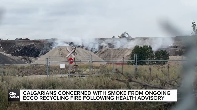 Calgarians concerned with smoke from ongoing Ecco Recycling fir following health advisory