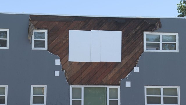 South Osborne residents question WFPS claim of explosion at apartment building