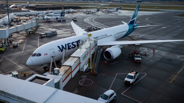 WestJet workers issue 72-hour strike notice