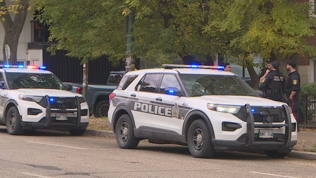 Winnipeg businesses, residents in downtown area weigh in on impacts of WPS sweep on open drug use