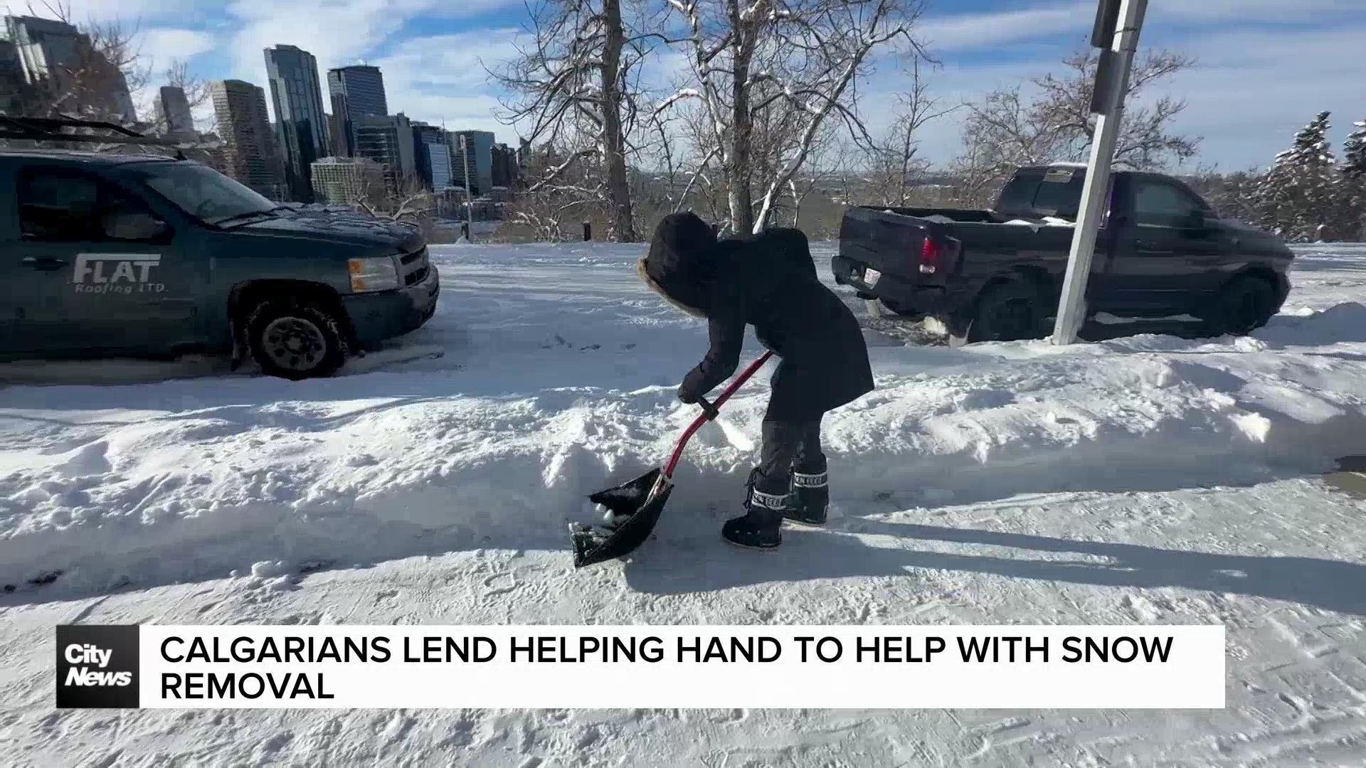 Calgarians lend helping hand to help with snow removal