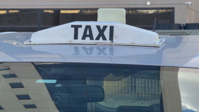 Winnipeg taxi driver seriously injured after fare dispute turns violent