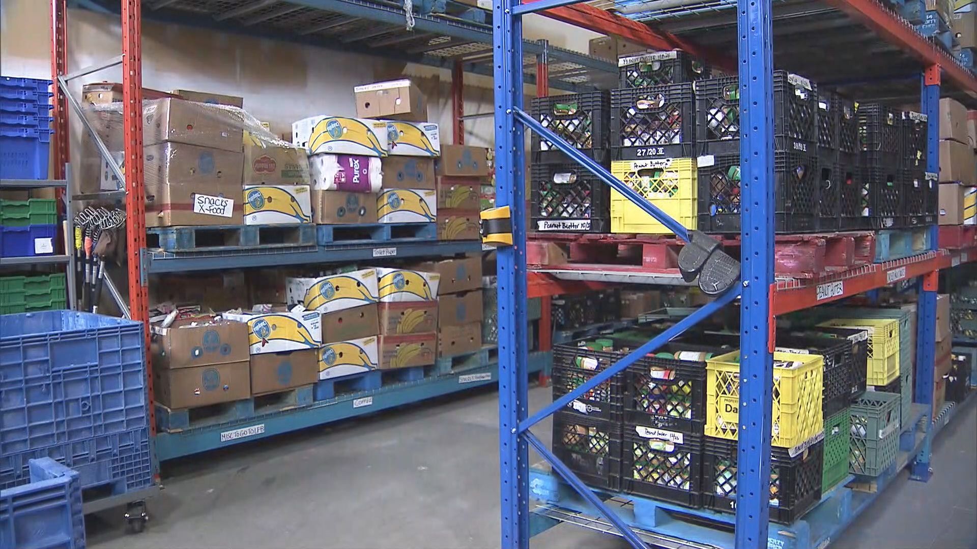 Food bank visits across Canada surpass 2 million in one month: report