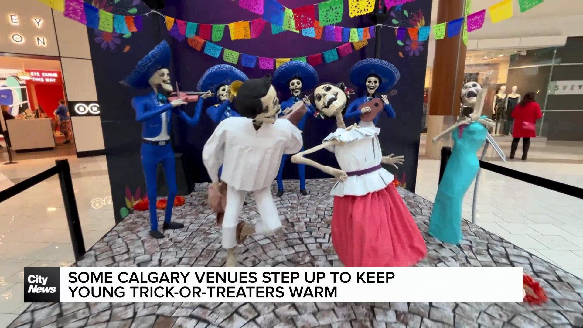 Some Calgary venues step up to keep young trick-or-treaters warm