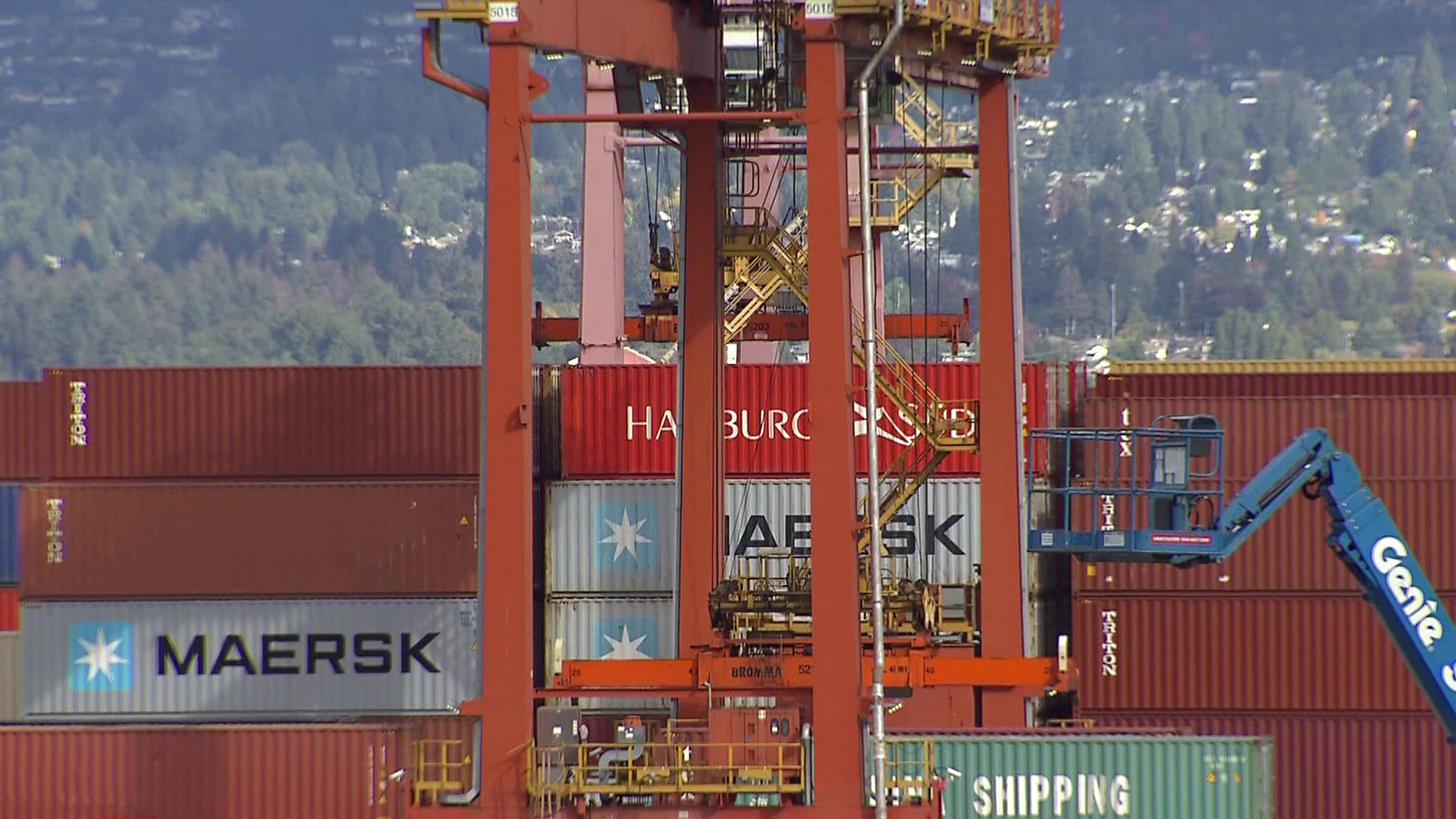 B.C. port workers ordered to resume operations