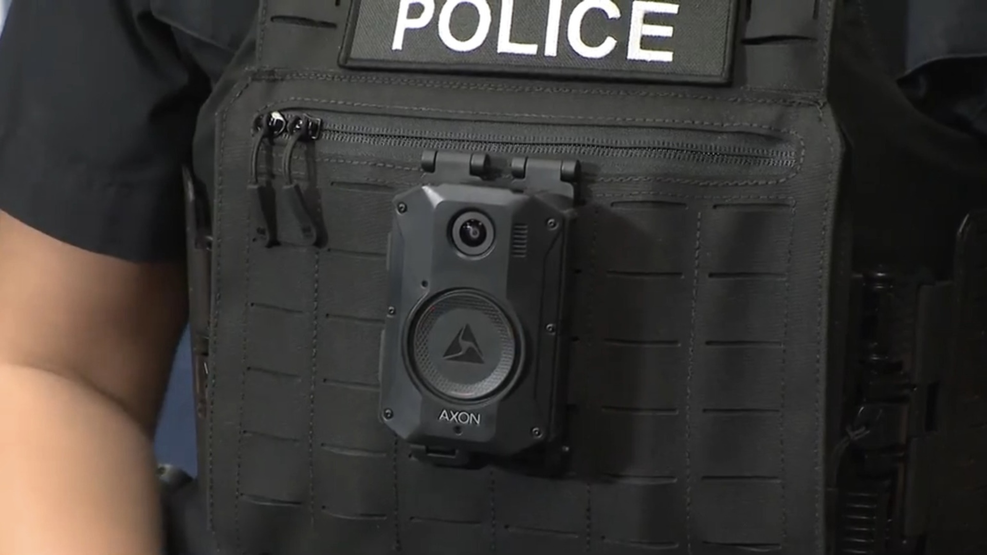 RCMP to start rolling out body cameras