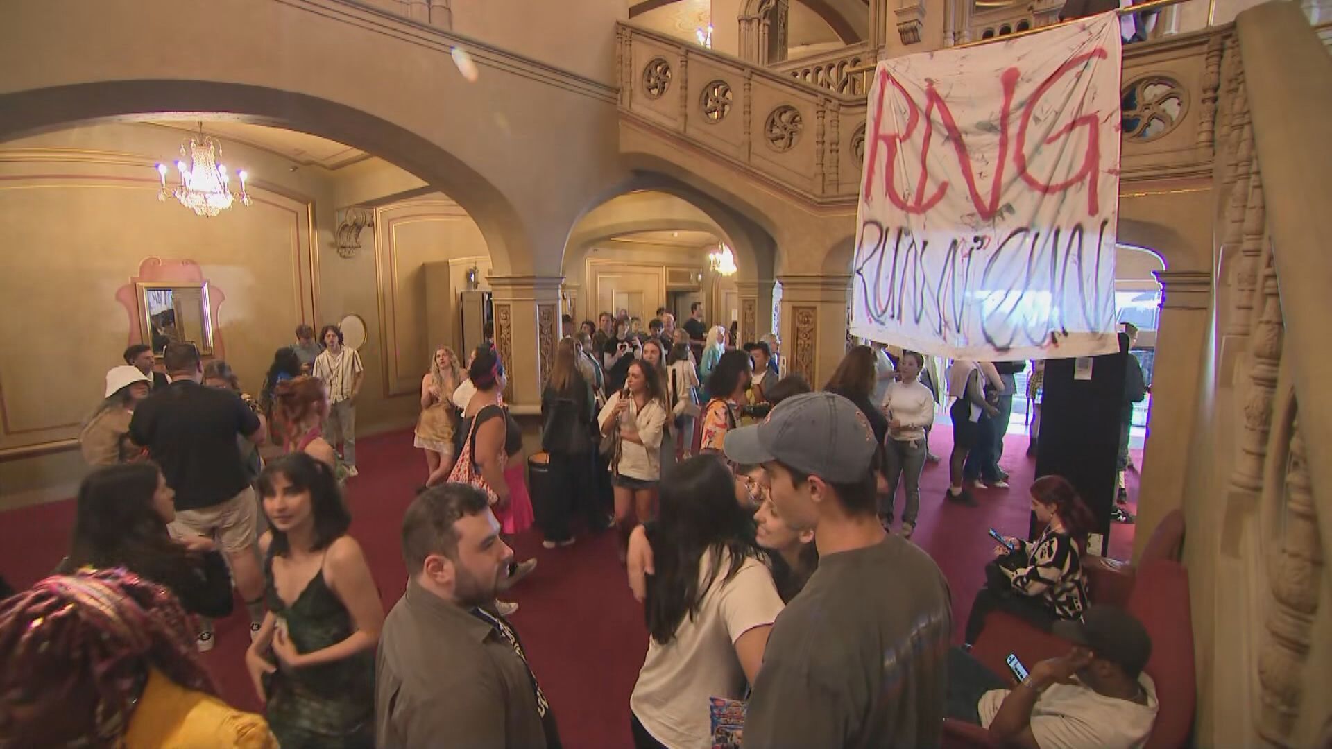 Hudson Williams makes surprise appearance at B.C.'s biggest indie film fest award show