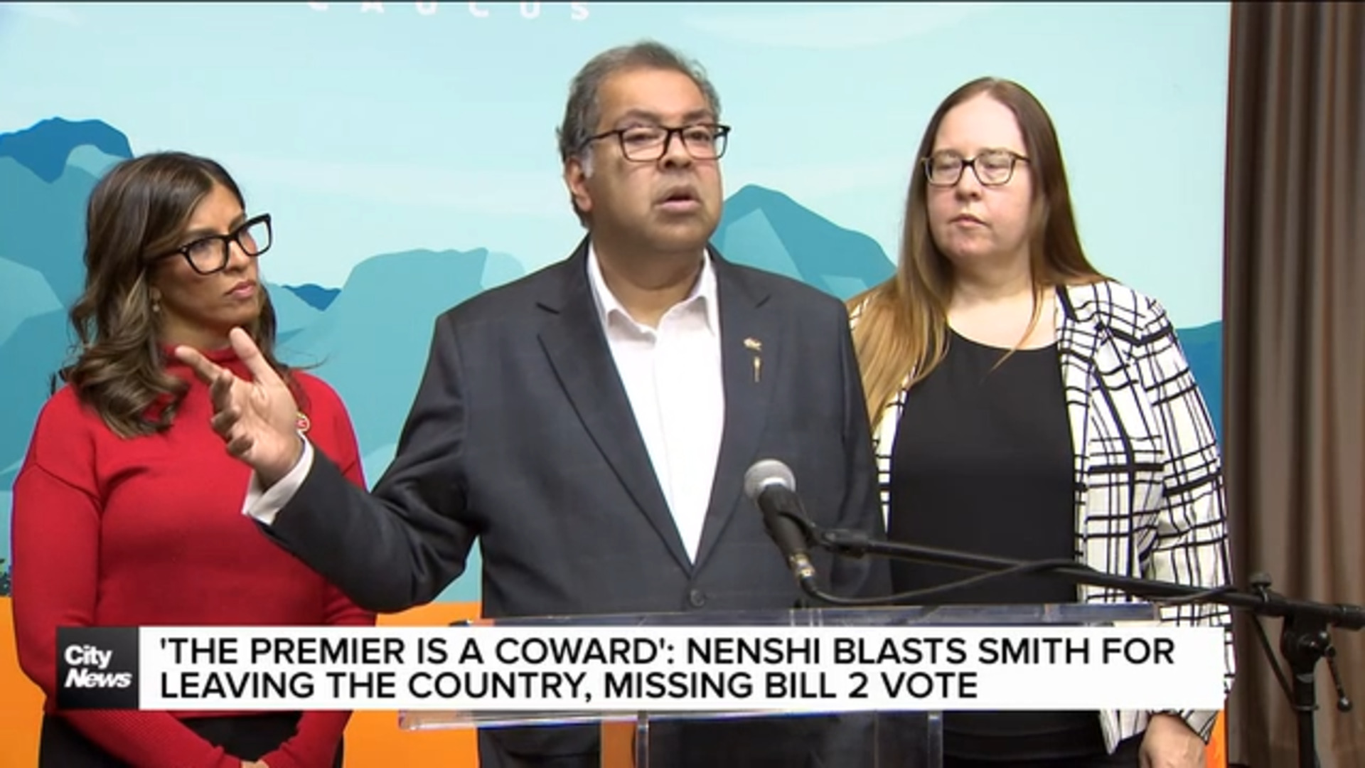 Nenshi calls Smith a ‘coward’ for missing Bill 2 voting