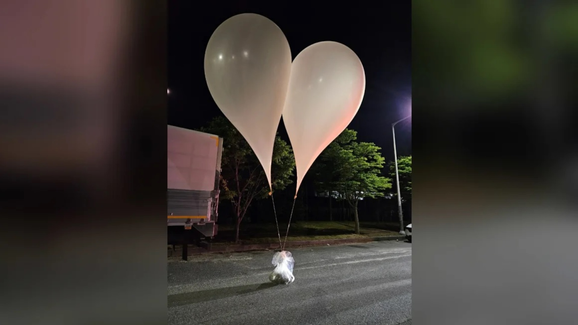 North Korea sends balloons with excrement and trash into South Korea