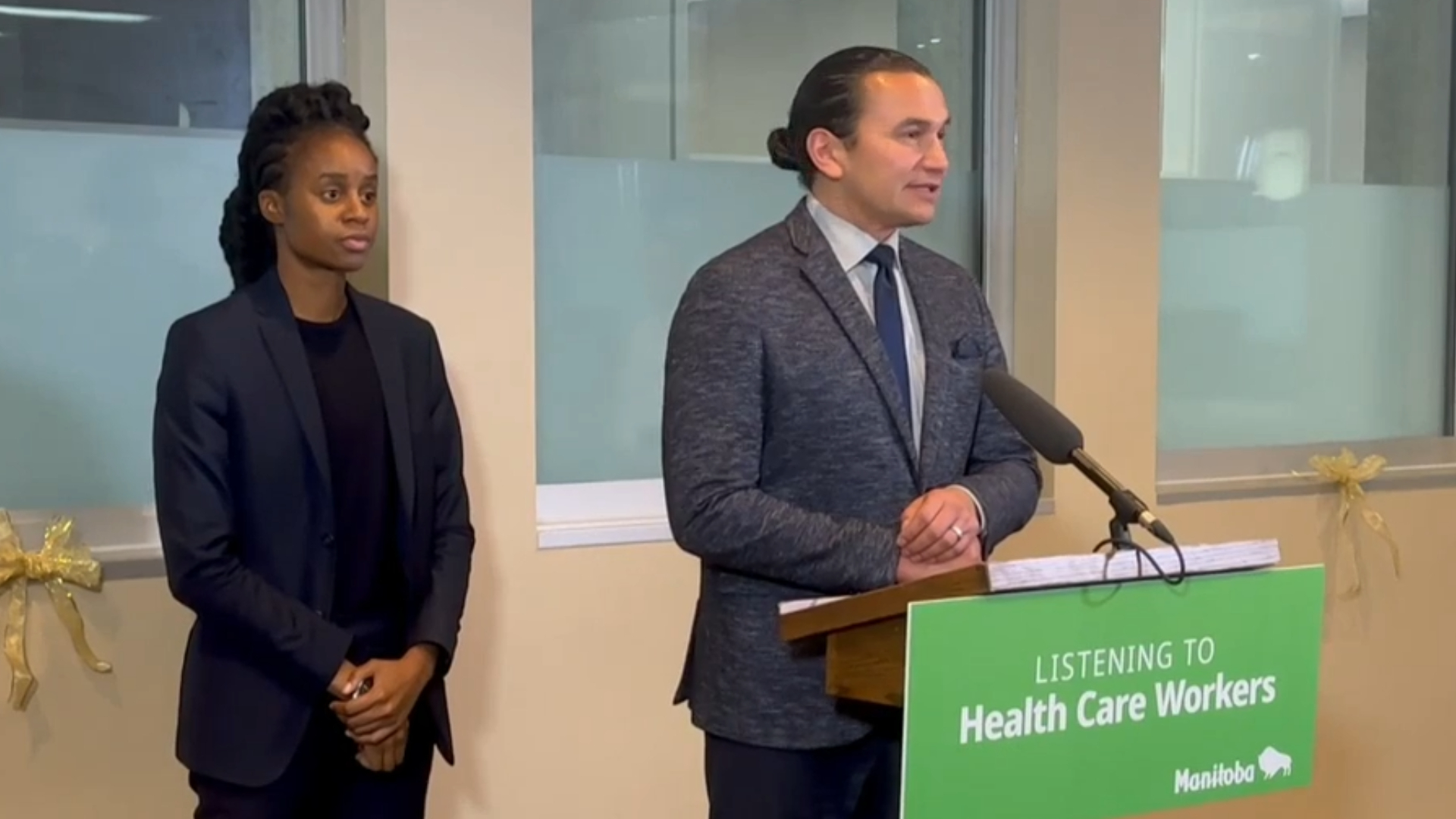 Manitoba government begins healthcare listening tour