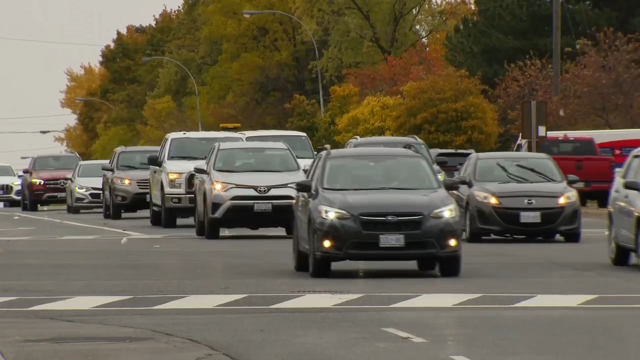 gas-prices-up-yet-vehicle-preference-unchanged-kelley-blue-book