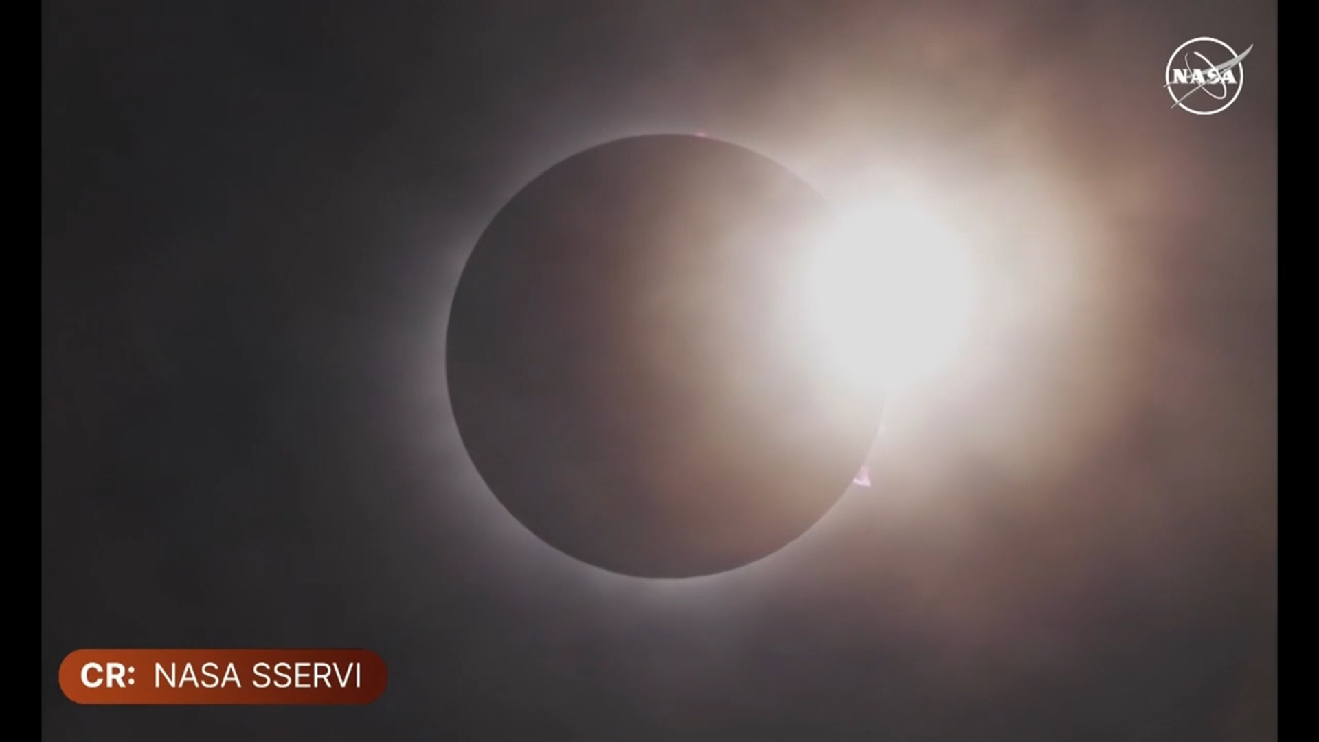 WATCH: Sun disappears and reappears in Mexico during eclipse