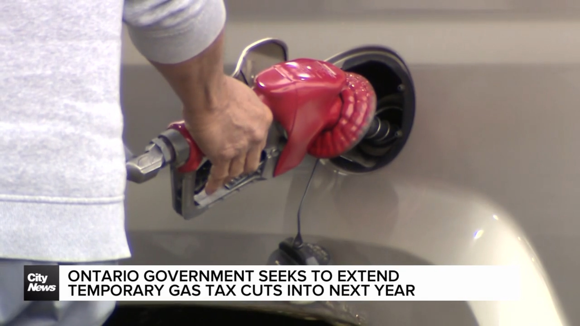 Ontario government seeks to extend temporary gas tax cuts into next year