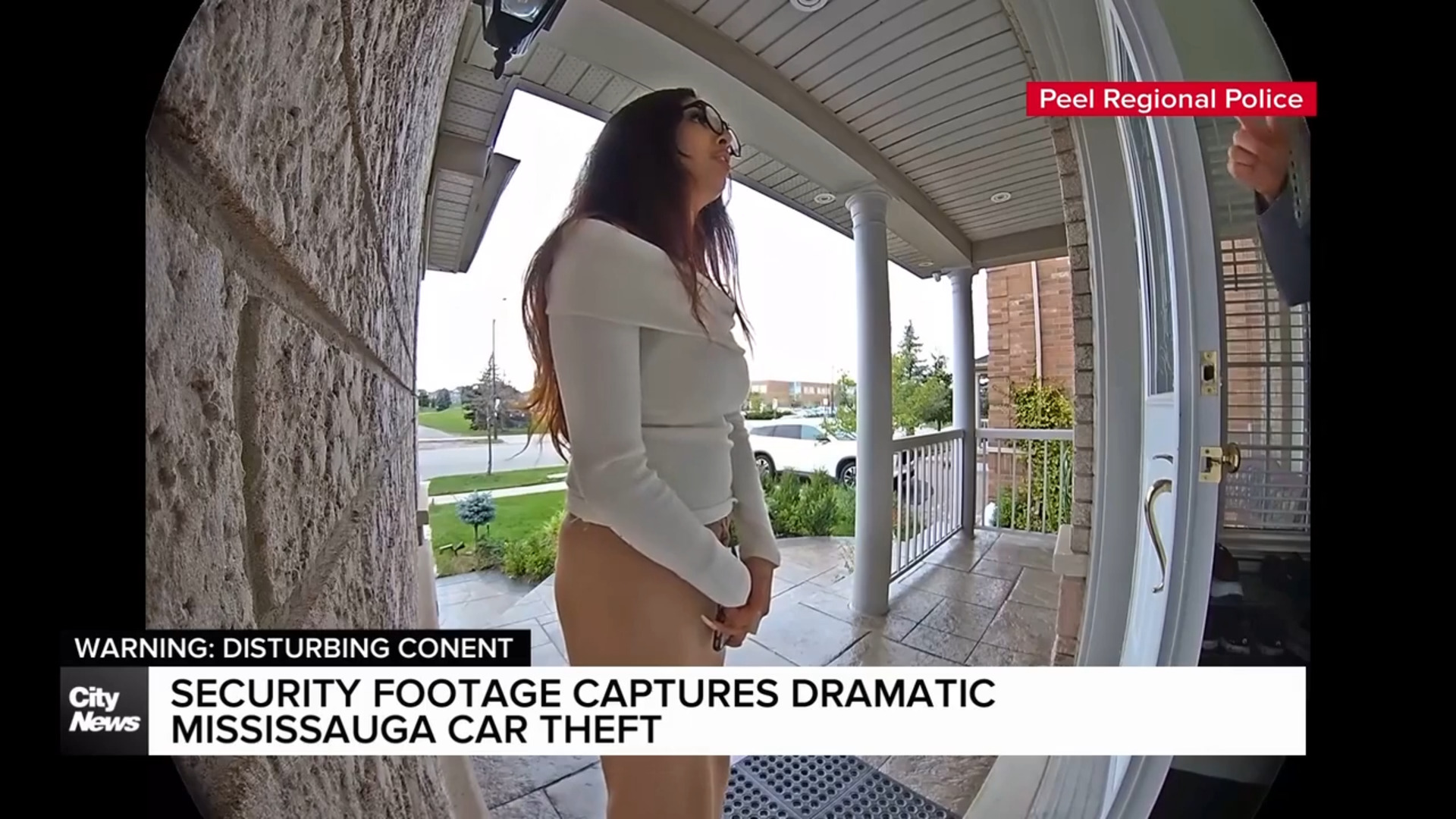 Security footage captures dramatic Mississauga car theft