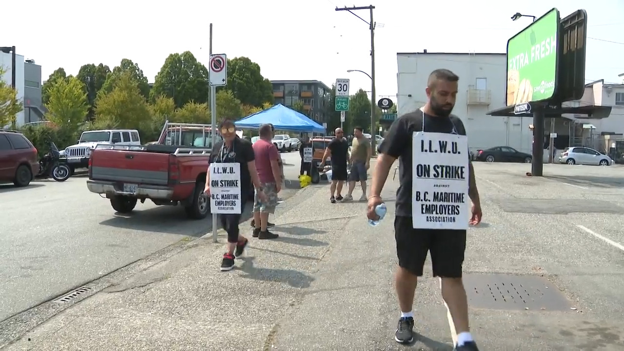 Another tentative deal reached in B.C. port worker strike