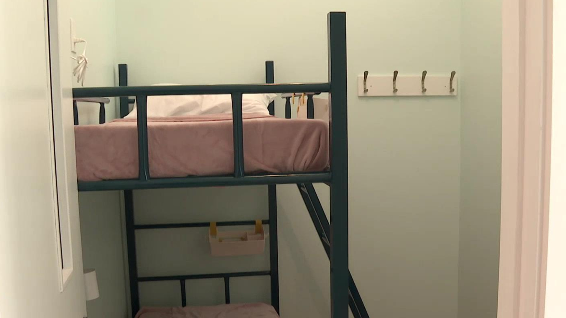 Thousands turned away amid women’s shelter shortage in Quebec