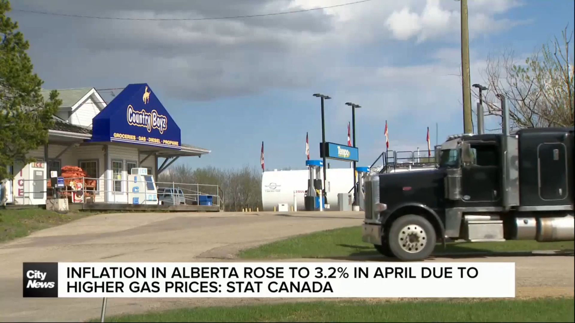 RCMP investigate fuel heist near Edmonton