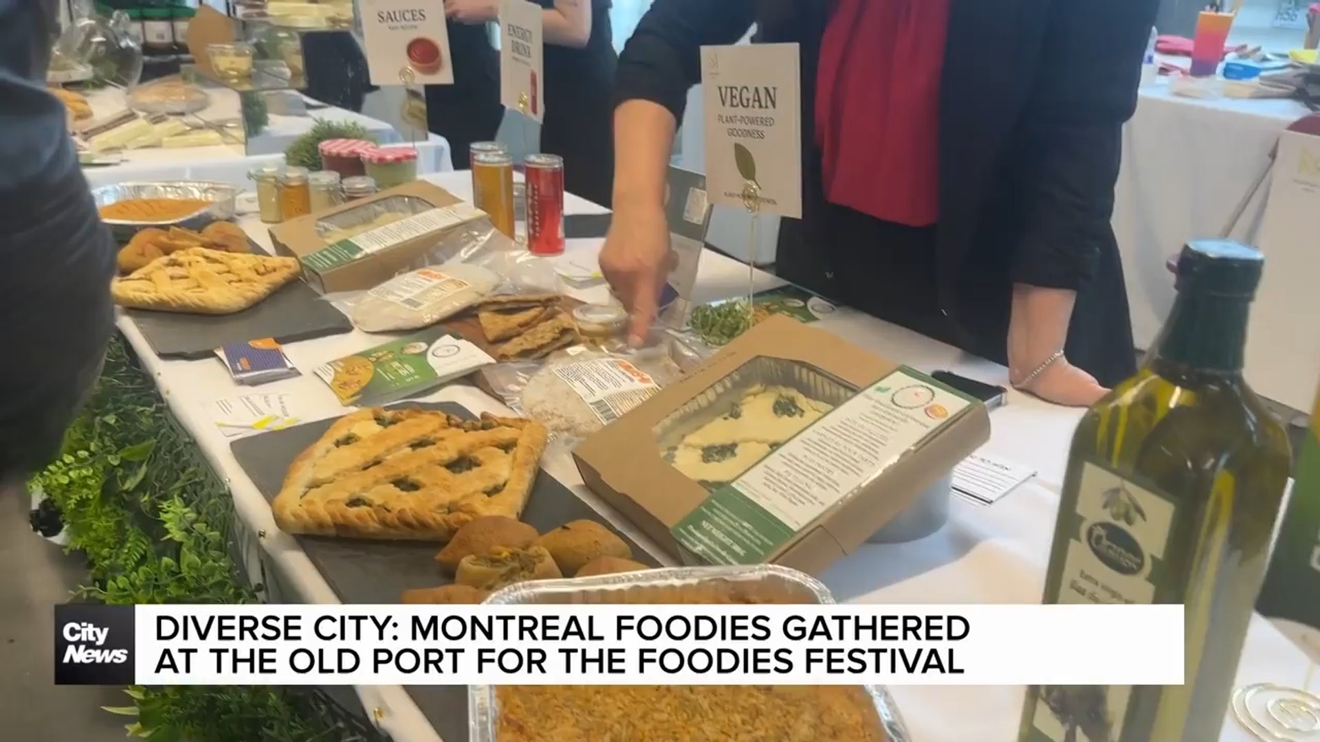Foodies united in Montreal's Old Port