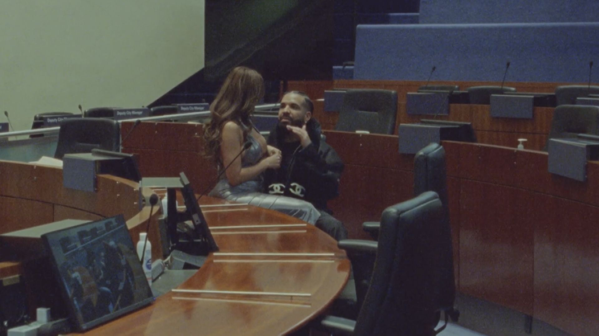 Drake's 'Iceman' album drop takes over Toronto: Timeline of events
