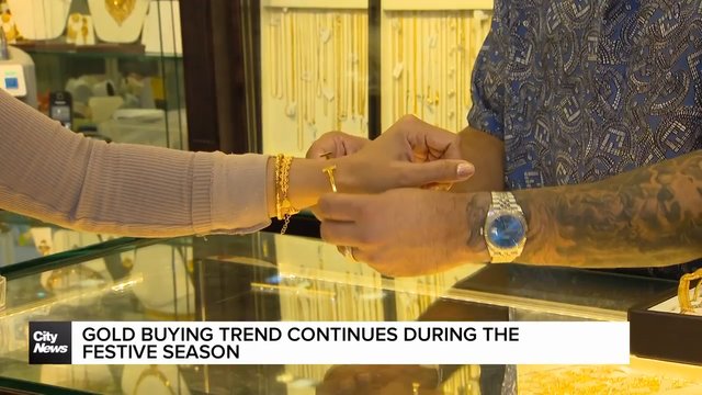 Rising gold prices are changing what Diwali shoppers buy