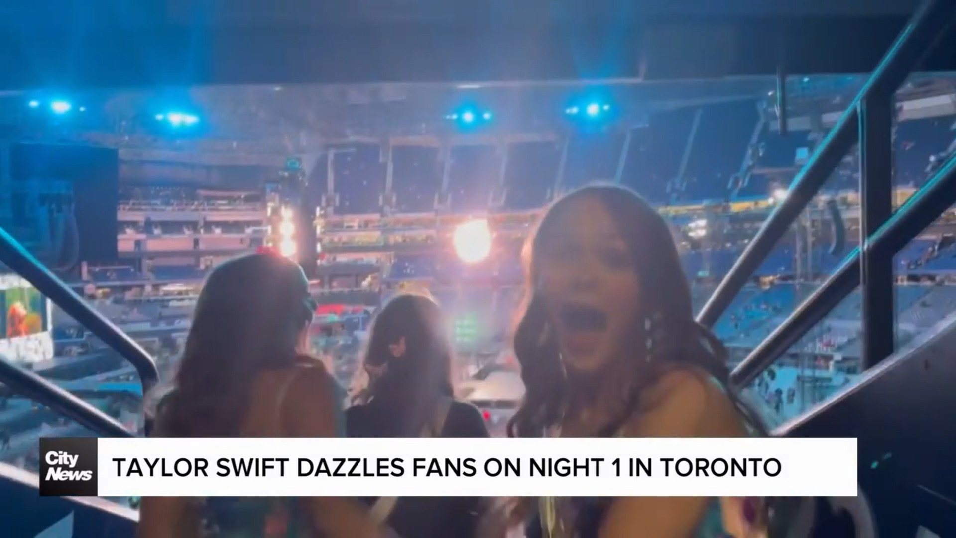 Taylor Swift dazzles Swifties in Toronto