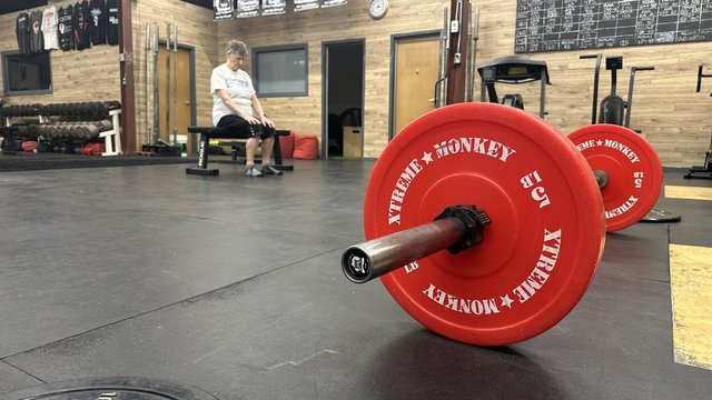 91-year-old Winnipeg powerlifter isn’t letting age define her