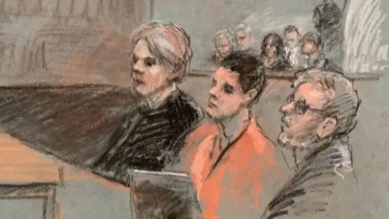 U S Intelligence Leak Suspect In Court