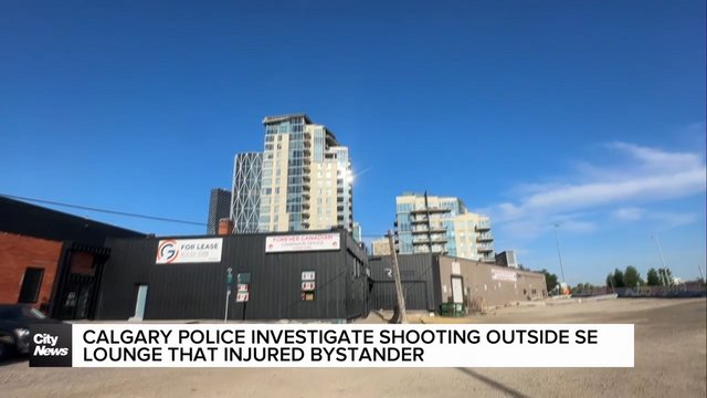 Calgary Police investigate shooting outside SE Lounge that injured bystander