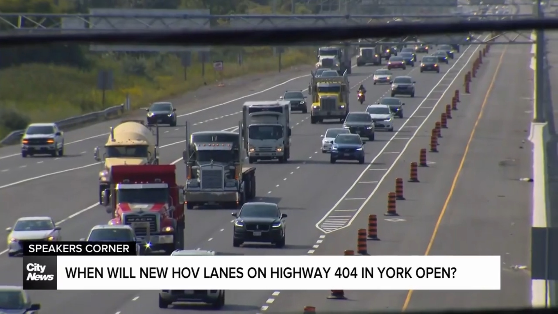 When will new lanes on Highway 404 be open?