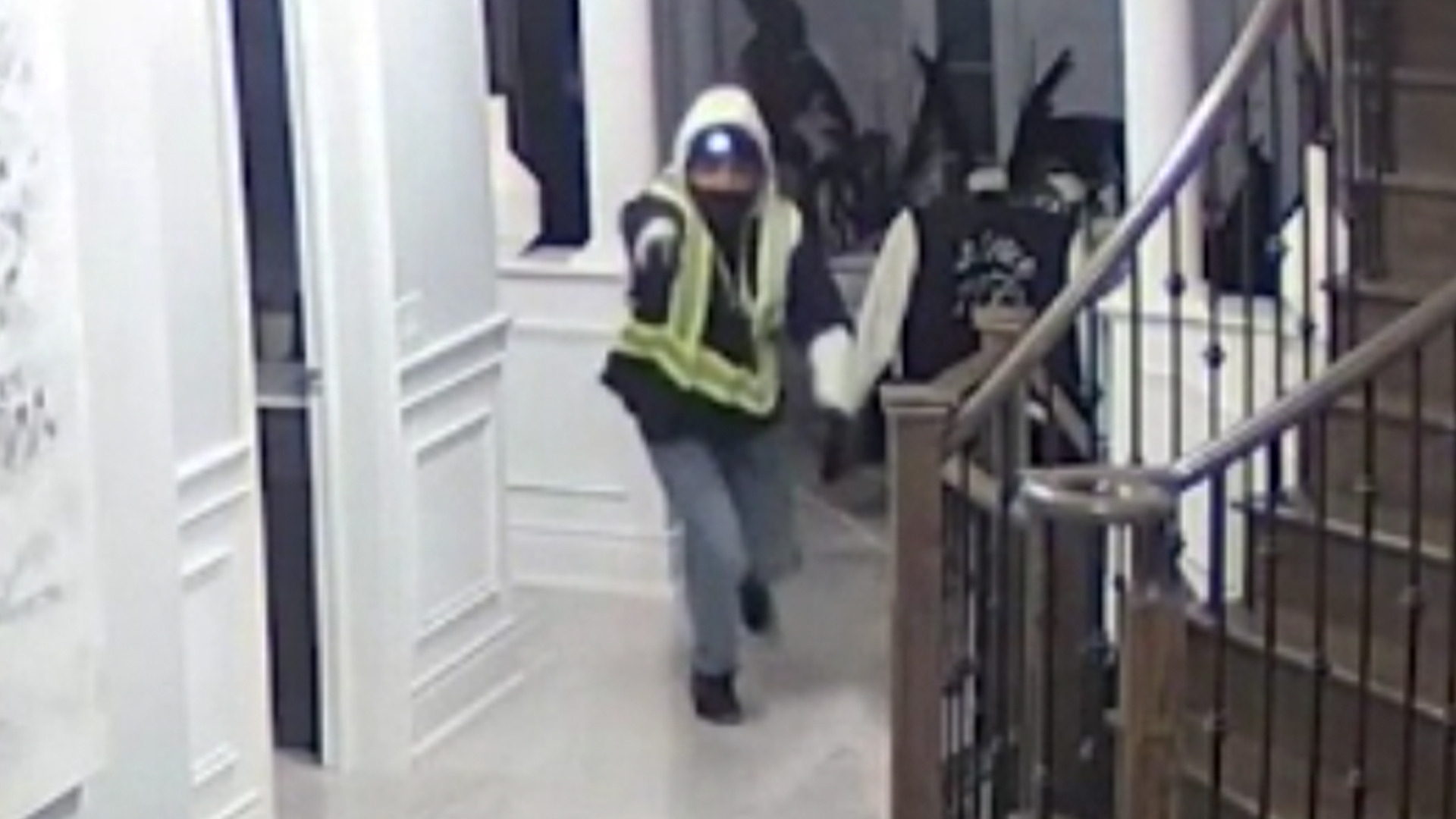 Armed home invasion caught on camera in King Township