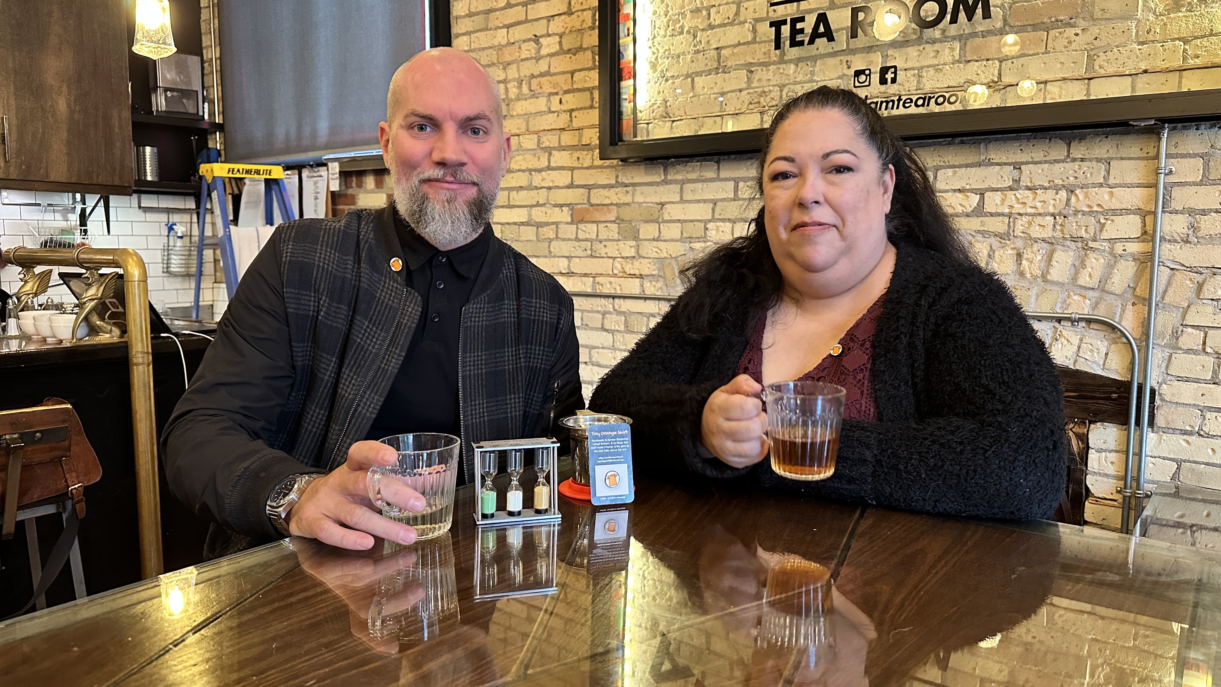 Winnipeg tea room owner partners with Métis artist to work towards reconciliation