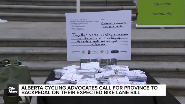 Alberta cycling advocates call for province to backpedal on their expected provincial bike lane legislation