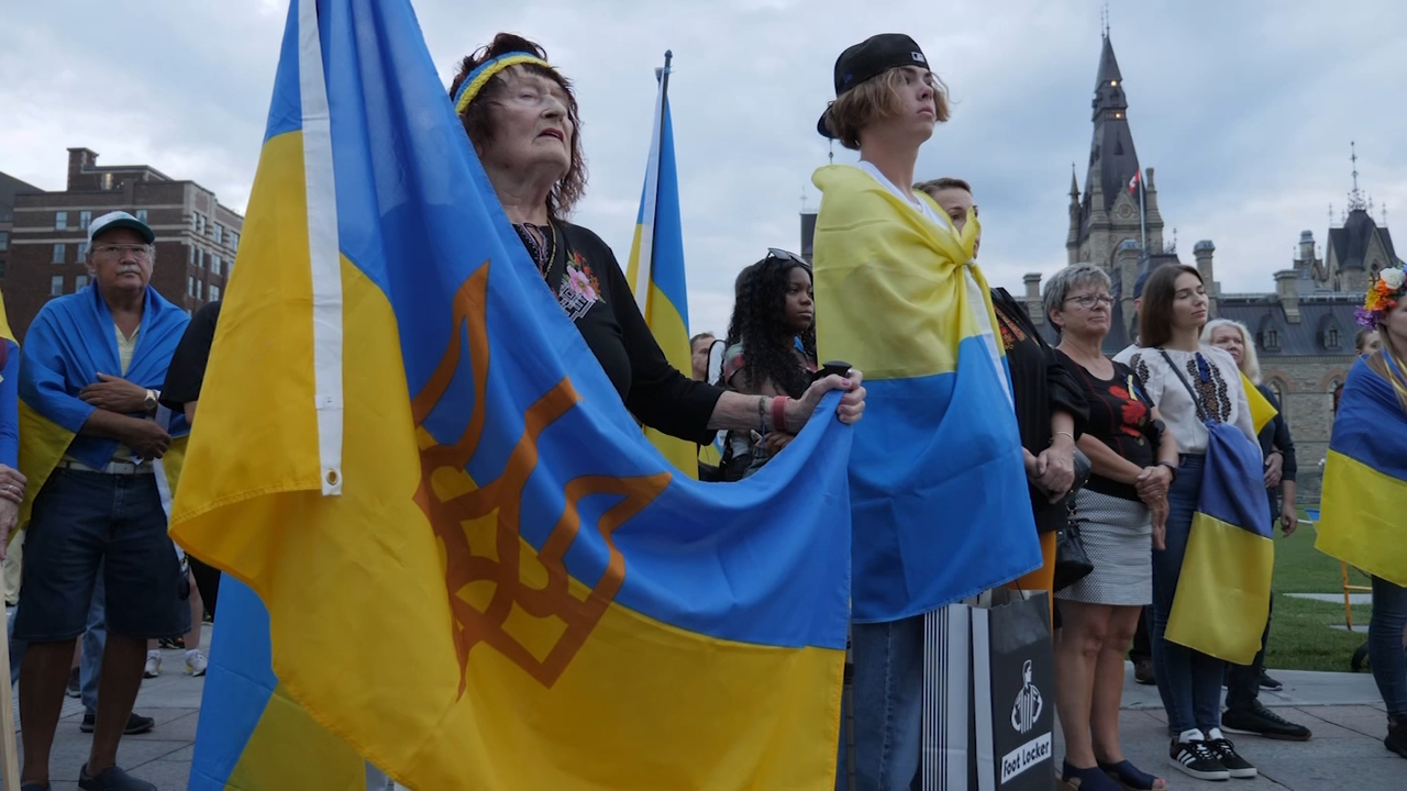 Hundreds Gather To Celebrate Ukrainian Independence Day In Ottawa   Image 