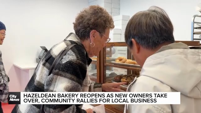 Community lines up for Hazeldean Bakery reopening in Edmonton