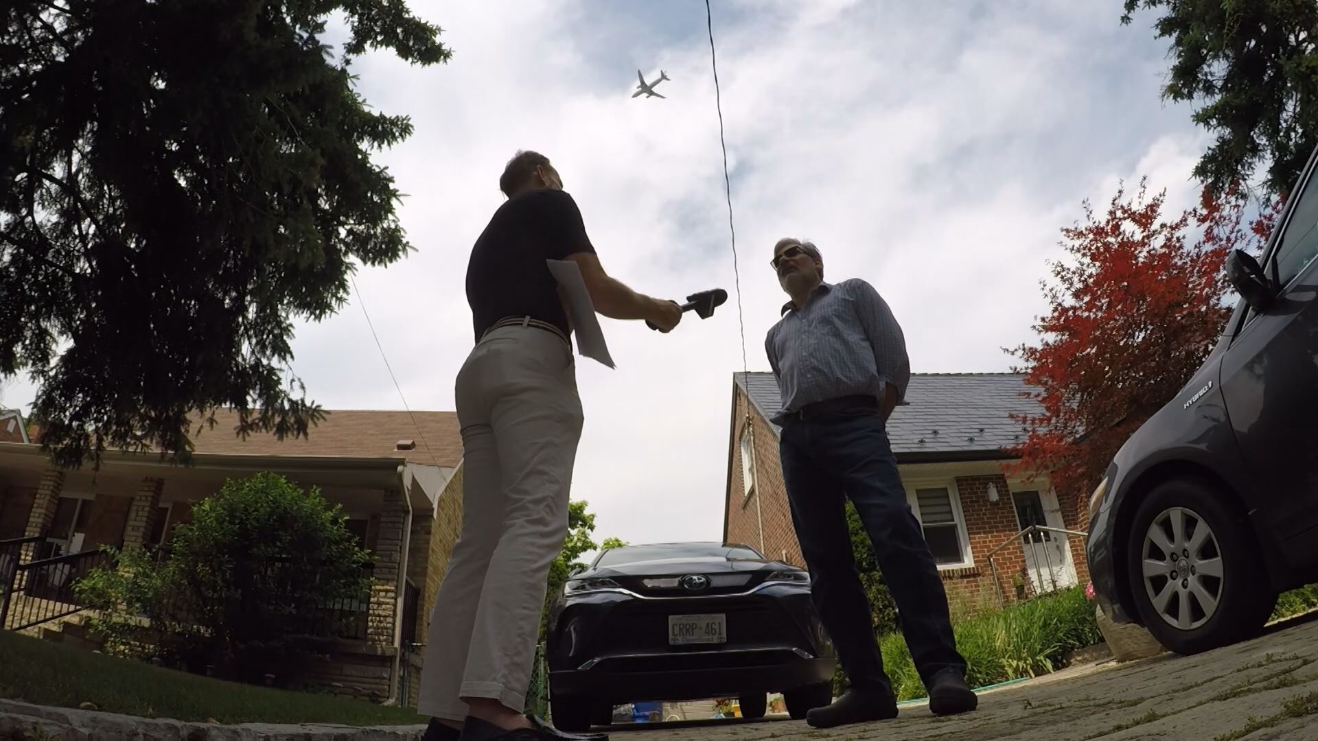 Residents want a better way to report airplane noise