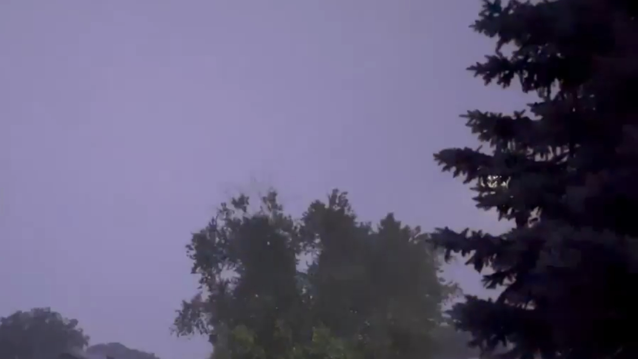 Lightning sparks house fires in Winnipeg
