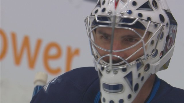 Connor Hellebuyck officially requests trade from Jets