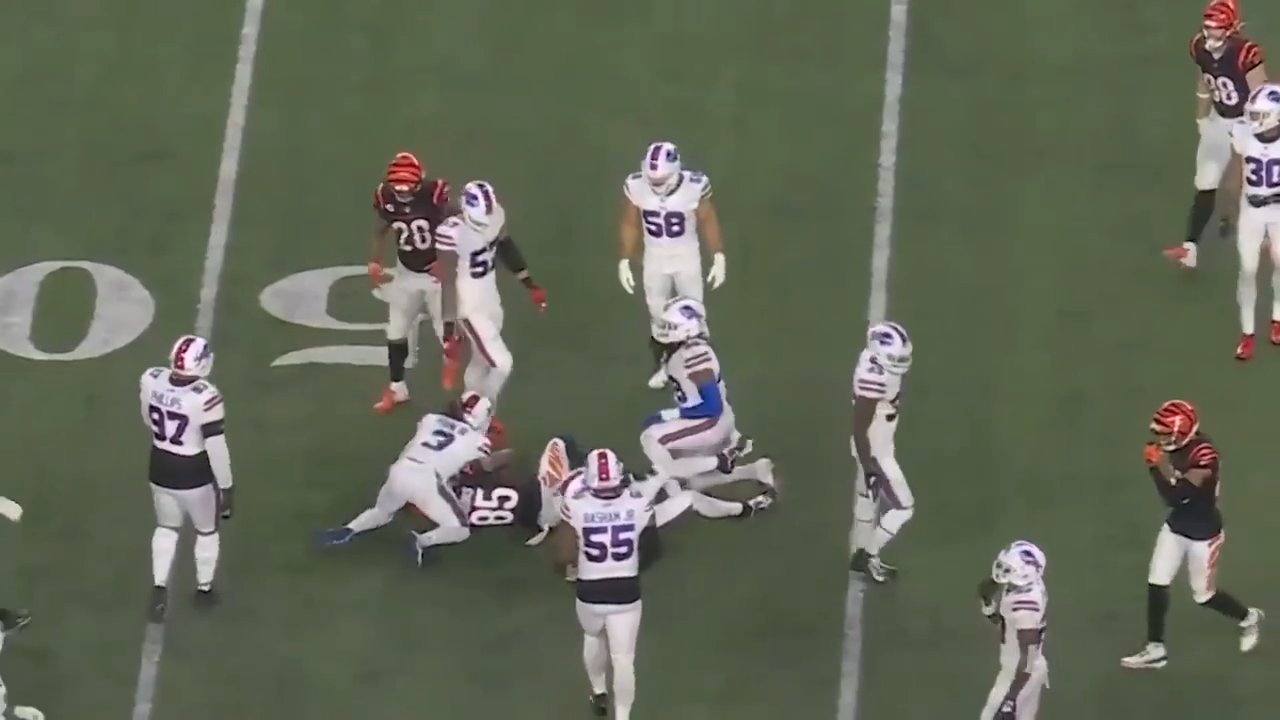 Bills star Damar Hamlin remains in critical condition after collapsing ...