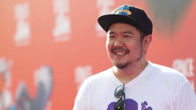 Eric Bauza, modern voice of Bugs Bunny and Daffy Duck, dead at 46