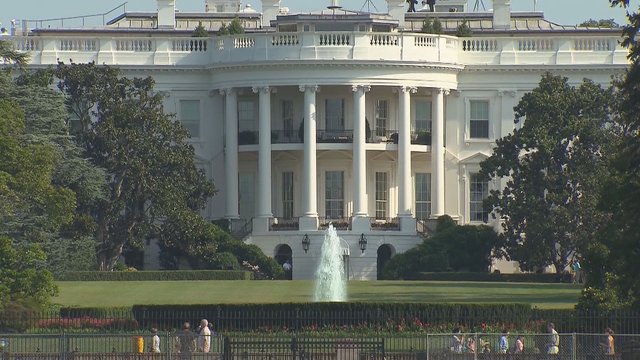 U.S. judge orders White House to restore access to banned reporters