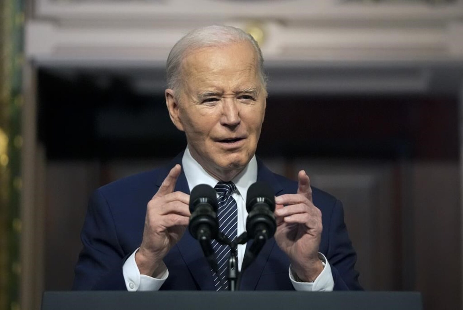 Biden reaches out to veterans on Memorial Day