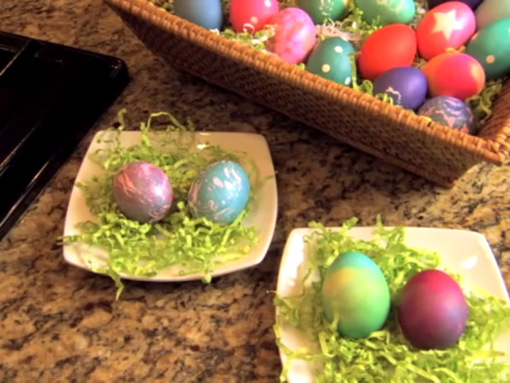 How to - Advanced Easter Egg Dying Tips How to - Advanced Easter Egg Dying Tips