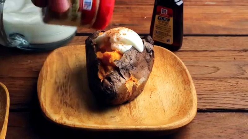 How to Make Twice Baked Pumpkin Pie Spiced Sweet Potatoes How to Make Twice Baked Pumpkin Pie Spiced Sweet Potatoes