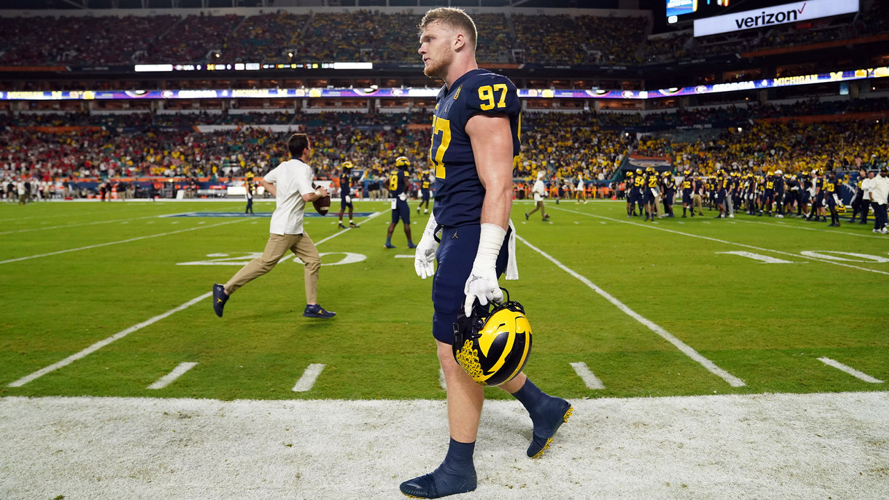 Michigan DE Aidan Hutchinson declares for the 2022 NFL Draft - Maize n Brew