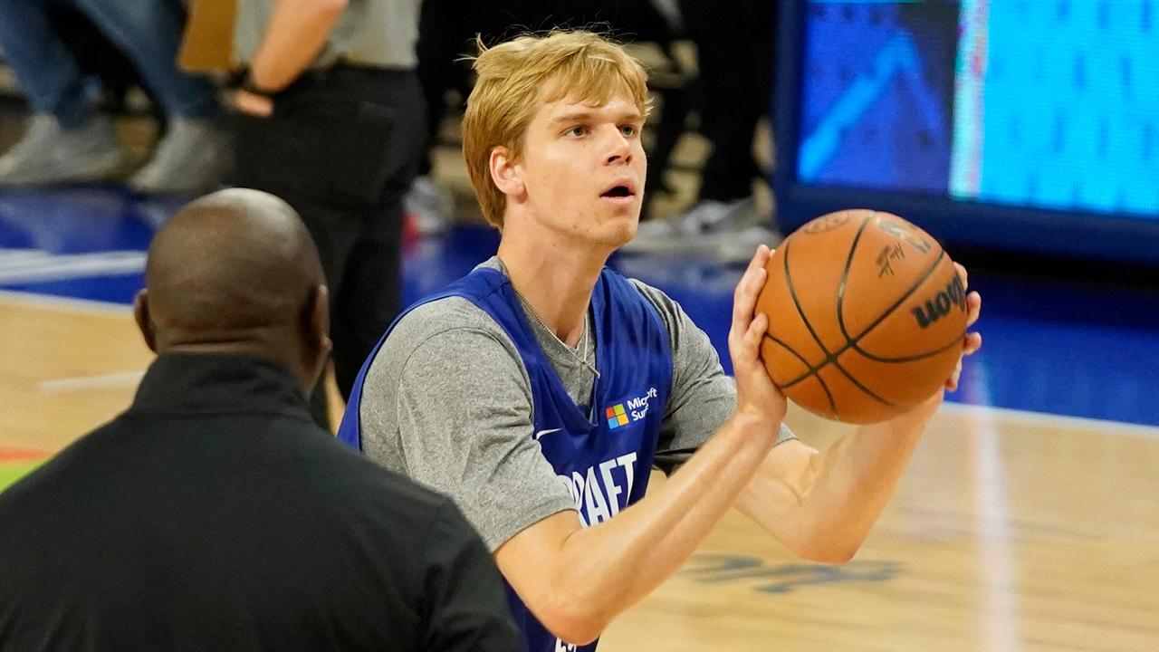 Raptors sign first-round pick Gradey Dick, Markquis Nowell