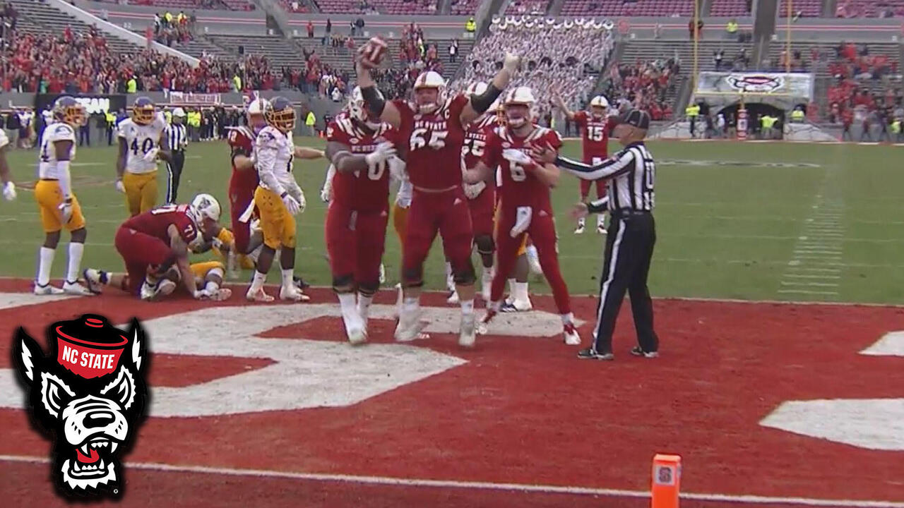 NC State Legend Torry Holt Scores 4 TD vs. Clemson